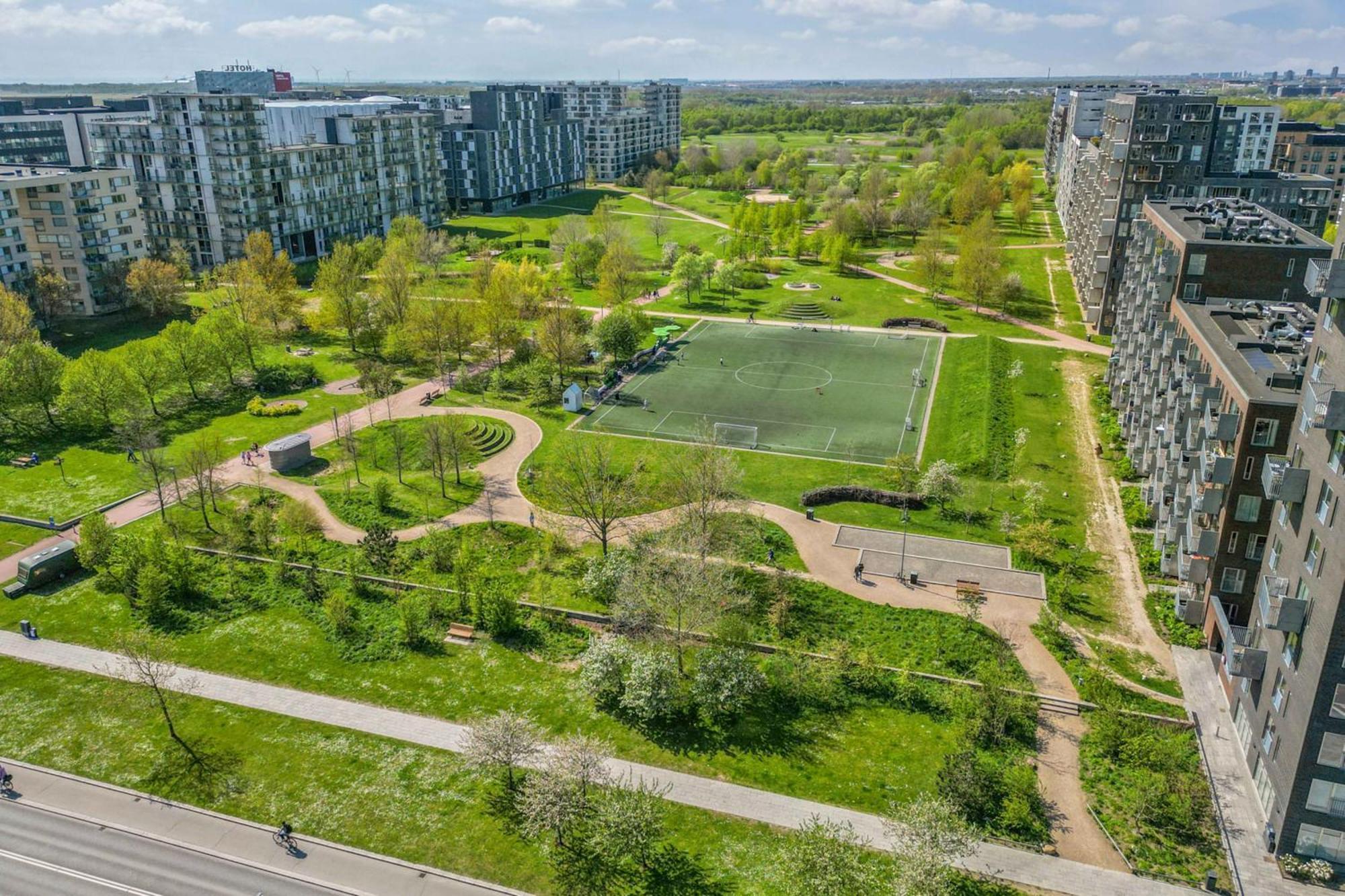 Stylish 3br Flat W Two Balconies Kopenhagen